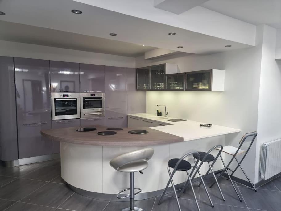 Appartement En Centre-Ville Aurillac Exteriér fotografie